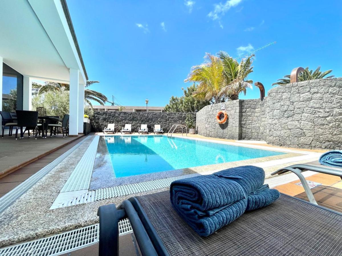 Villas Mamma Mia Pool Heat Private & Jacuzzi Playa Blanca  Esterno foto