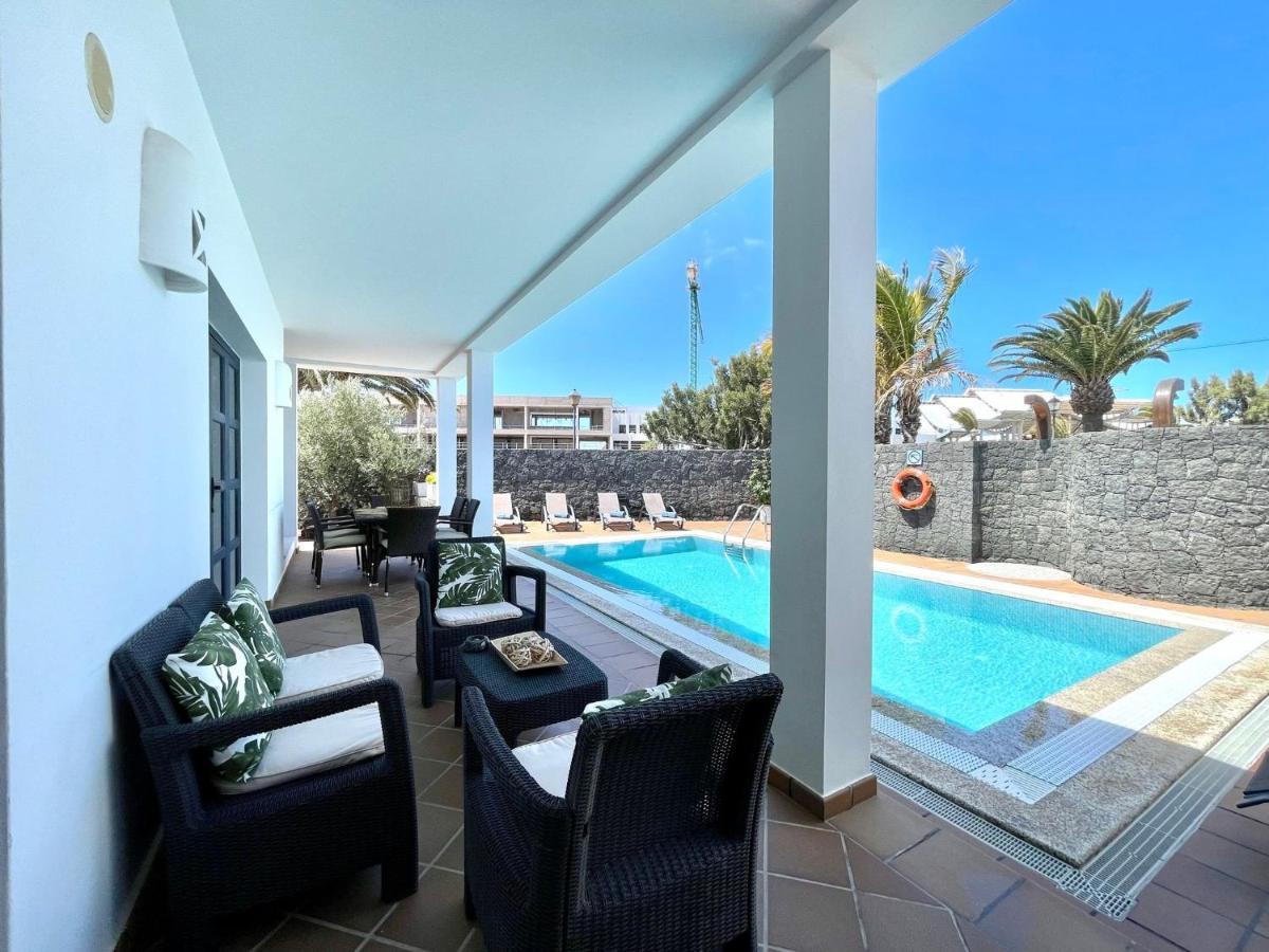Villas Mamma Mia Pool Heat Private & Jacuzzi Playa Blanca  Esterno foto