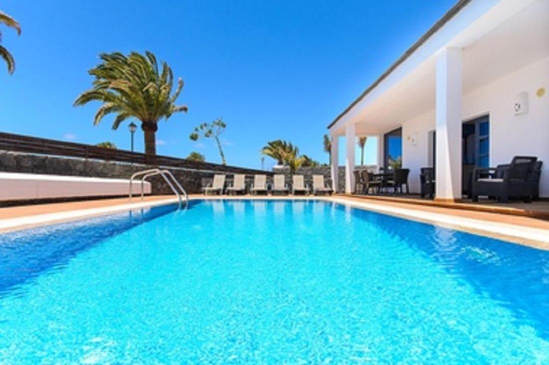 Villas Mamma Mia Pool Heat Private & Jacuzzi Playa Blanca  Esterno foto