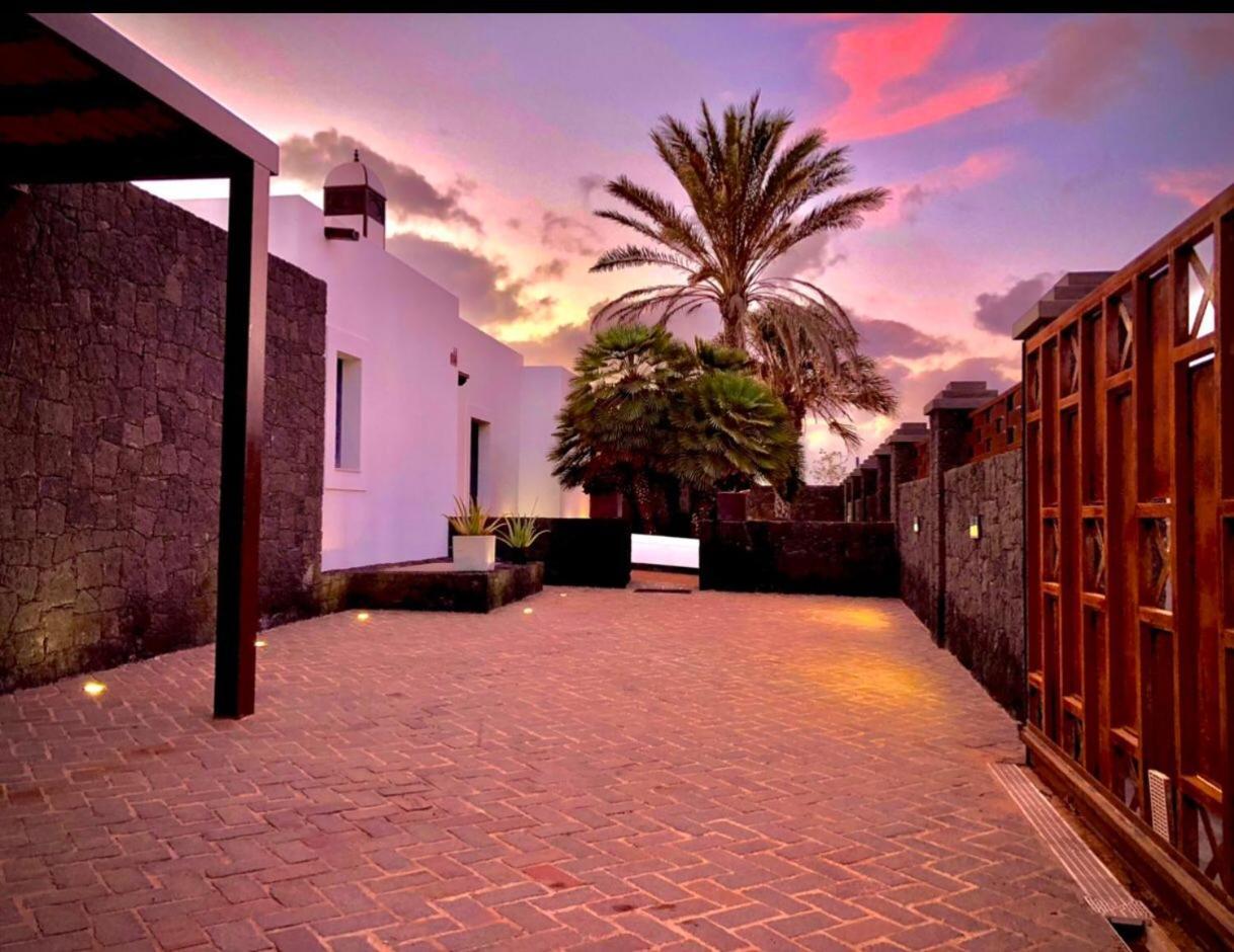 Villas Mamma Mia Pool Heat Private & Jacuzzi Playa Blanca  Esterno foto