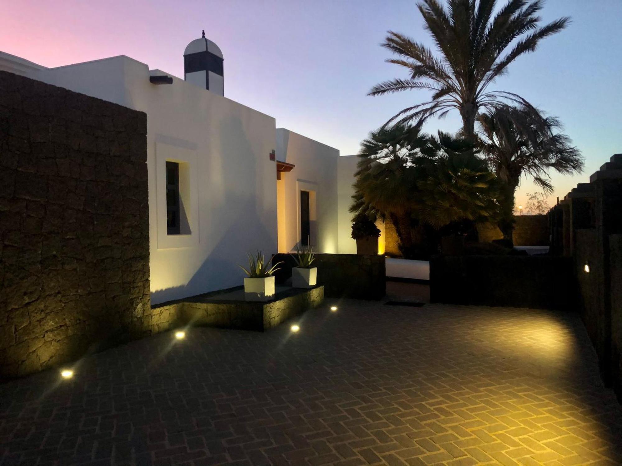 Villas Mamma Mia Pool Heat Private & Jacuzzi Playa Blanca  Esterno foto